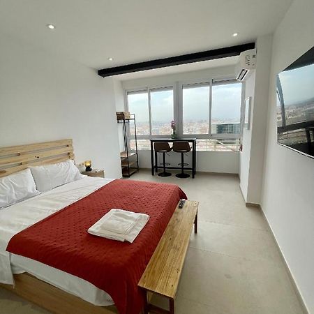Sky Views Studio In City Centre 阿利坎特 外观 照片