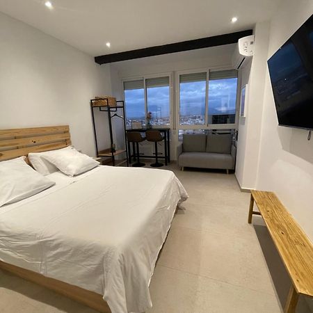 Sky Views Studio In City Centre 阿利坎特 外观 照片