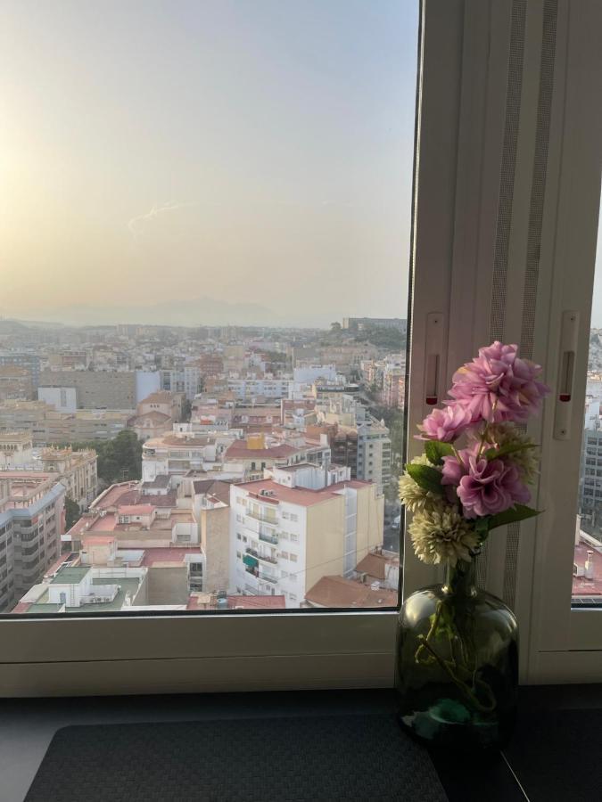Sky Views Studio In City Centre 阿利坎特 外观 照片