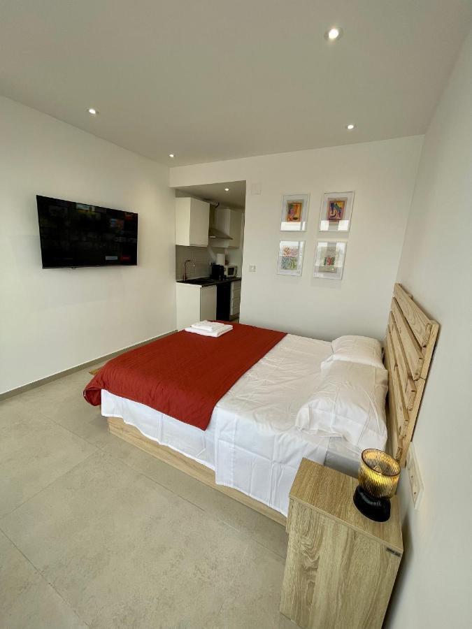 Sky Views Studio In City Centre 阿利坎特 外观 照片