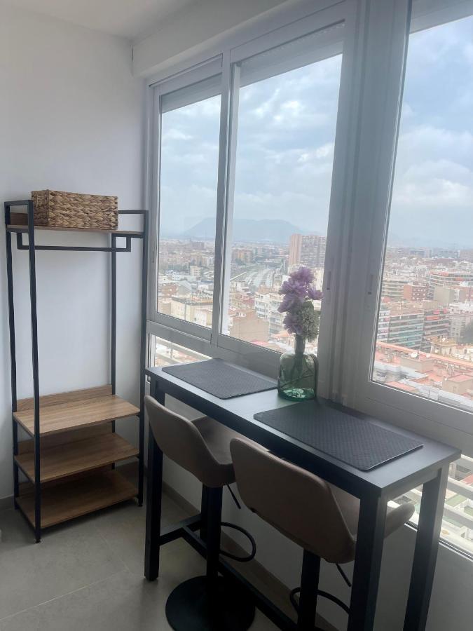Sky Views Studio In City Centre 阿利坎特 外观 照片
