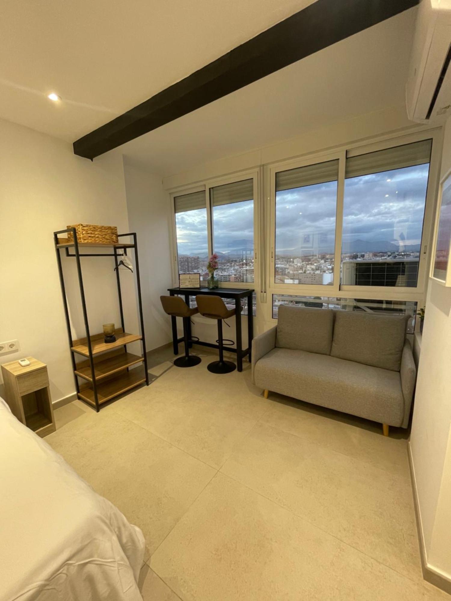Sky Views Studio In City Centre 阿利坎特 外观 照片